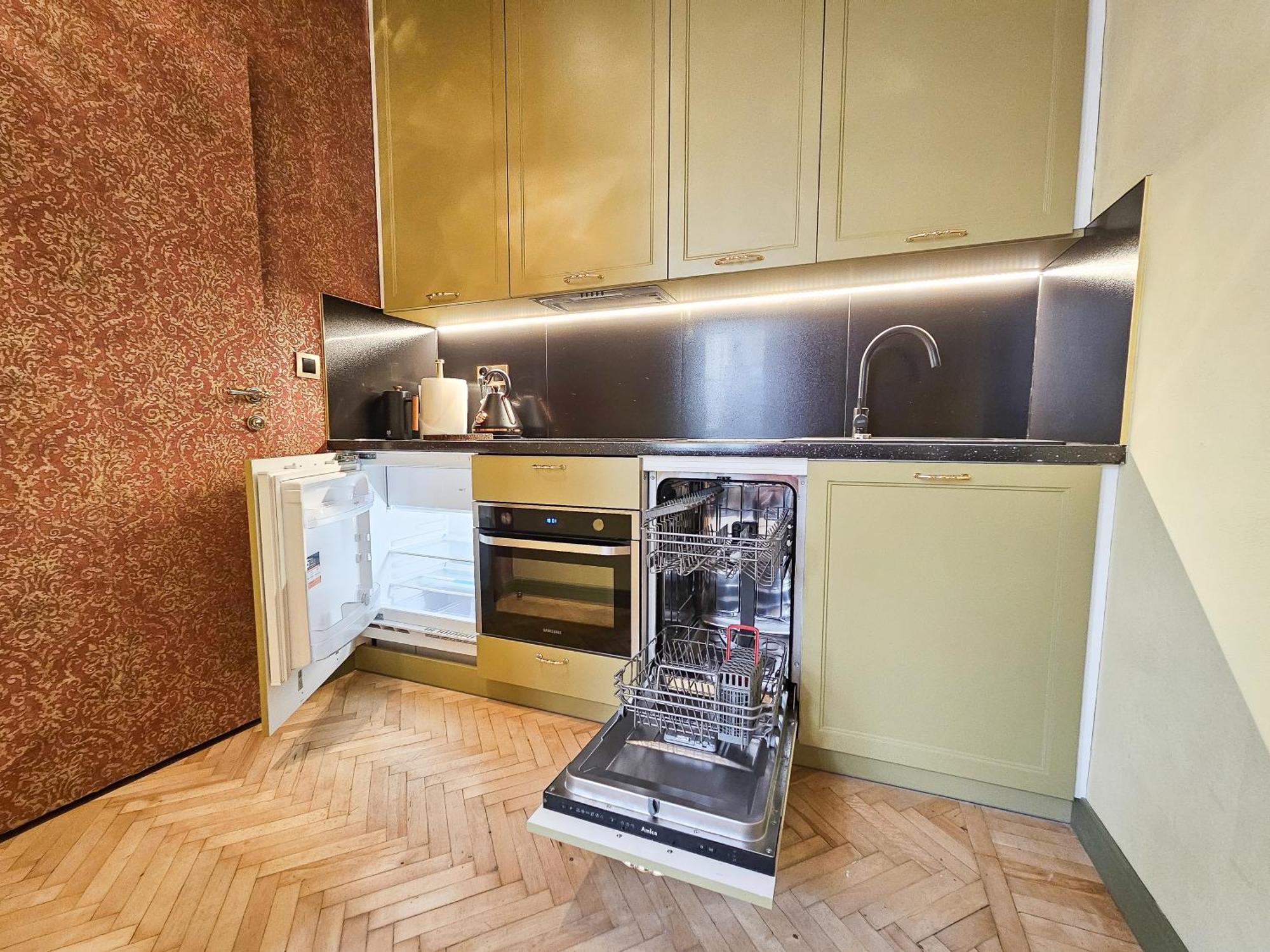 Butik Apartamenty Old Town Torun - Parking Екстериор снимка